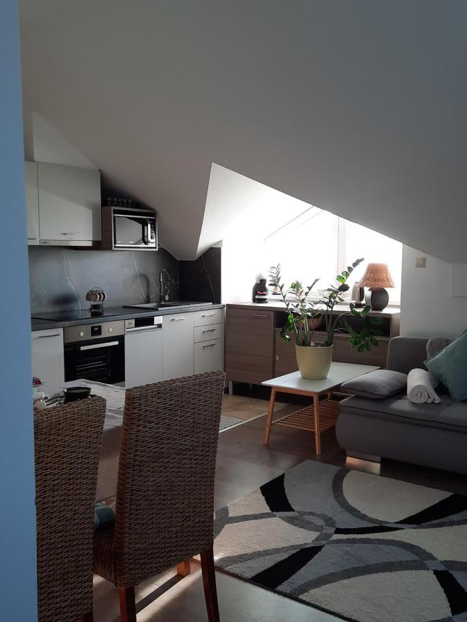 Kamilla Apartman Villapark Buk Exterior photo