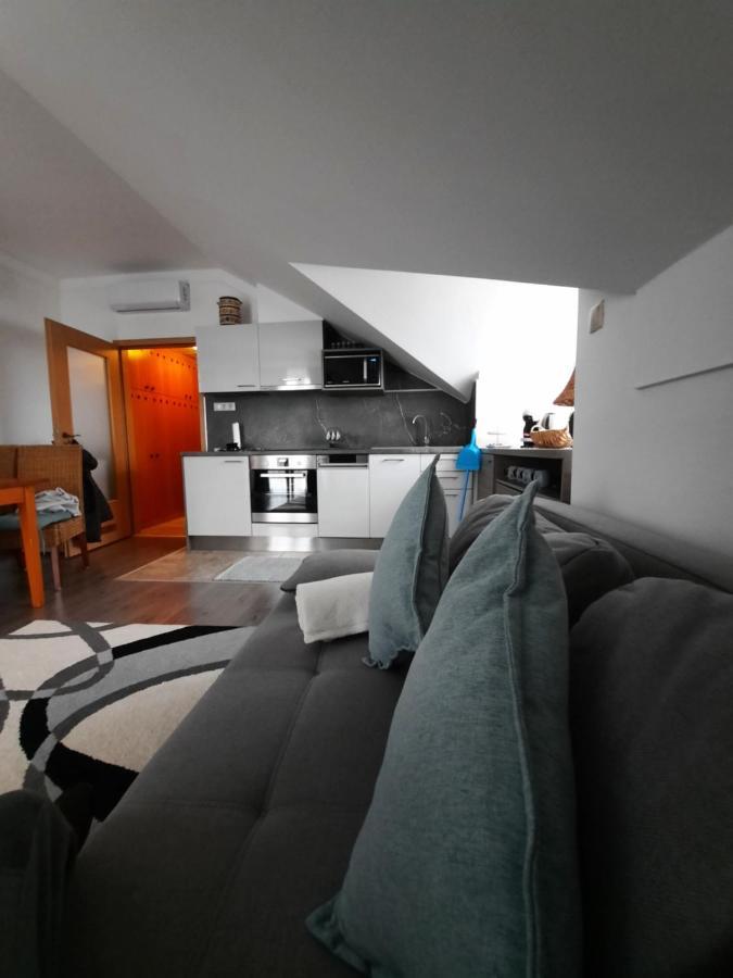 Kamilla Apartman Villapark Buk Exterior photo