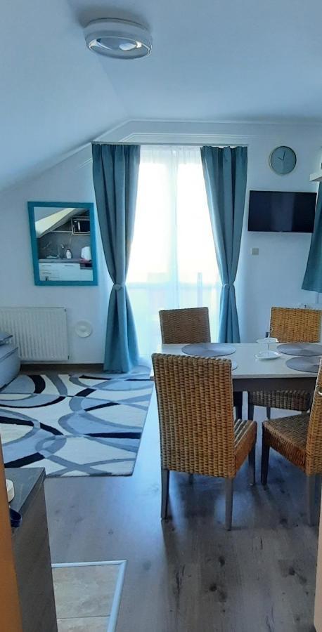 Kamilla Apartman Villapark Buk Exterior photo